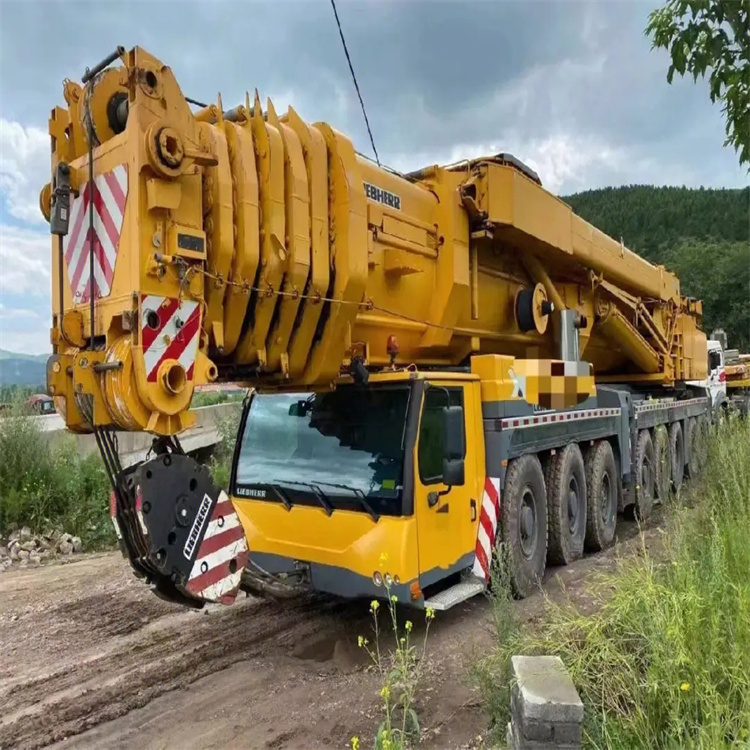 安居附近100吨吊车出租电话